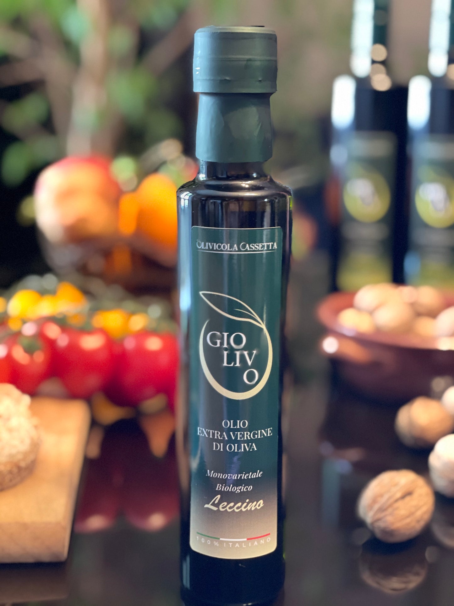 Giolivo - Organic Extra Virgin Olive Oil